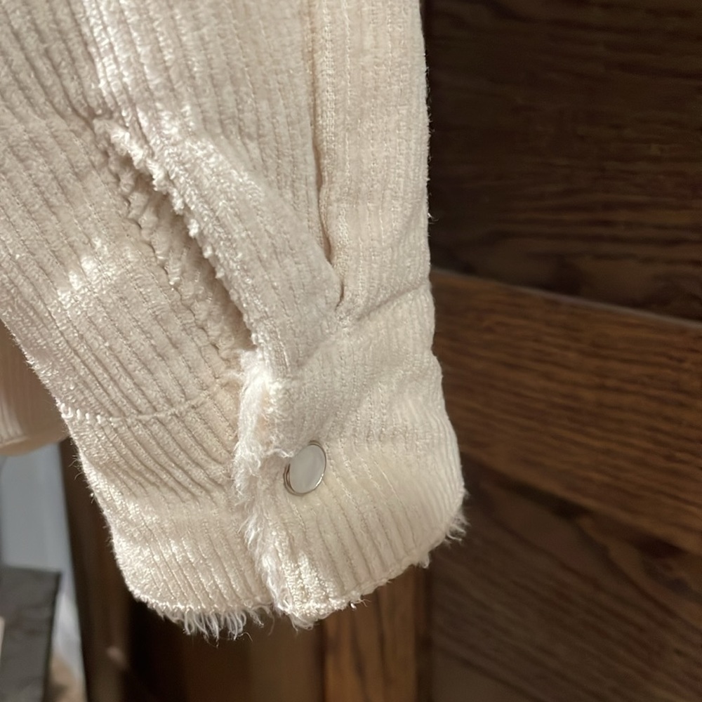 Cream Courderoy Shacket - Picture 4 of 11